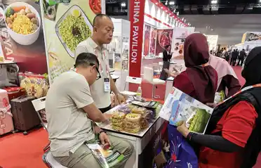 Dongyang Food Instant Noodle Block på Malaysia Halal Exhibition